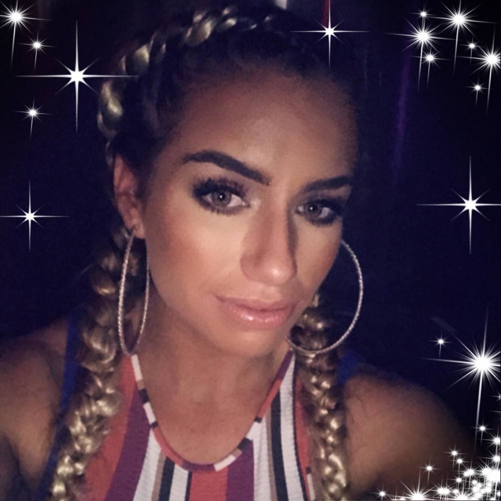 Meet your Posher, Brittany